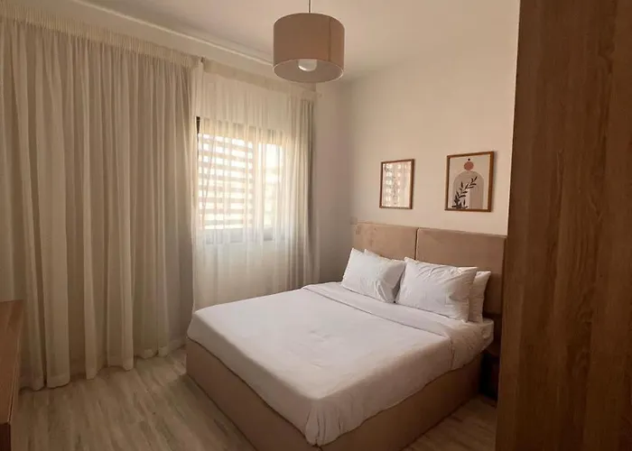 Privado 3Bds By Manazil - First Use