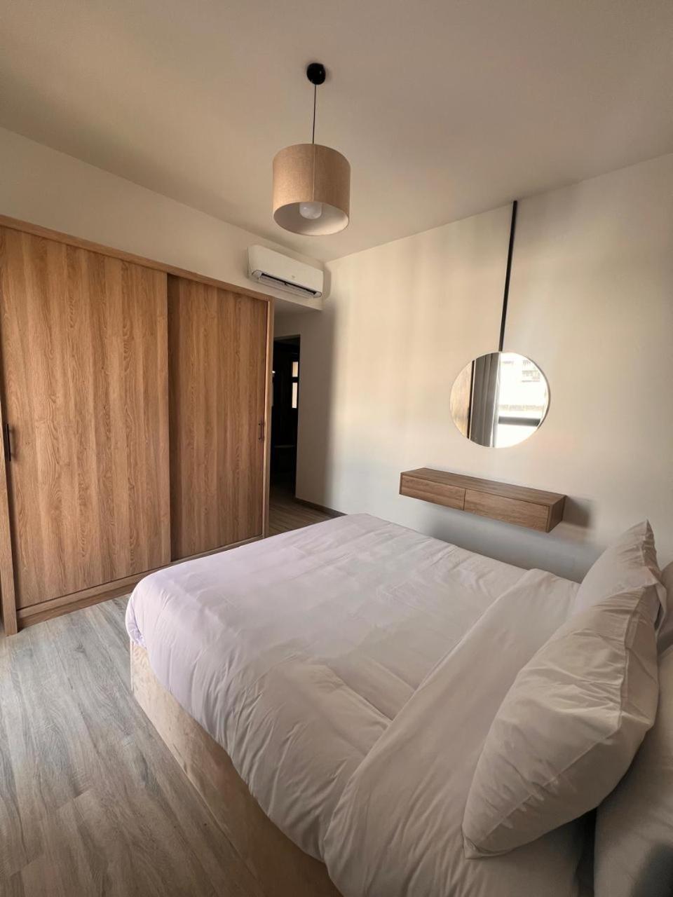 Apartment Privado 3bds By Manazil - First Use Cairo